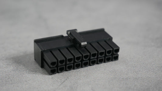 18 Pin Female Connector-Black